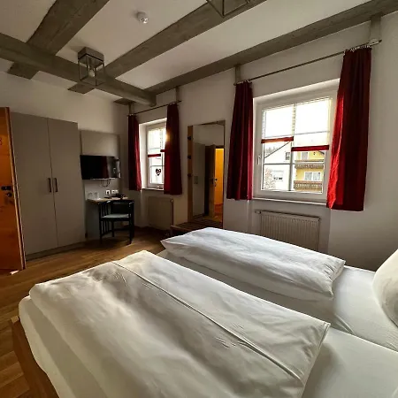 Maison d'hôtes Goldene Krone Pottenstein
