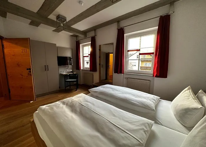 Maison d'hôtes Goldene Krone Pottenstein